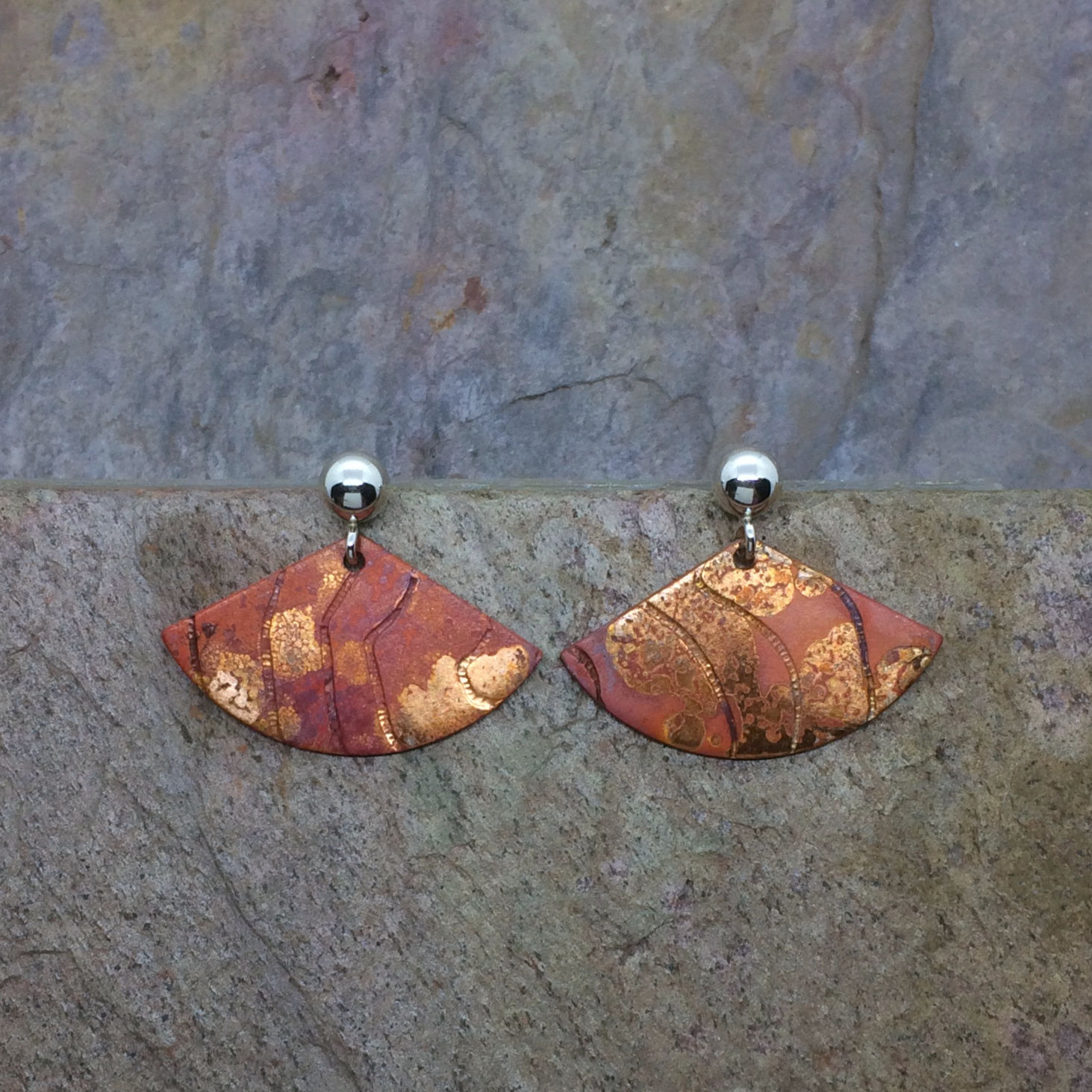 Topo Earrings #2606