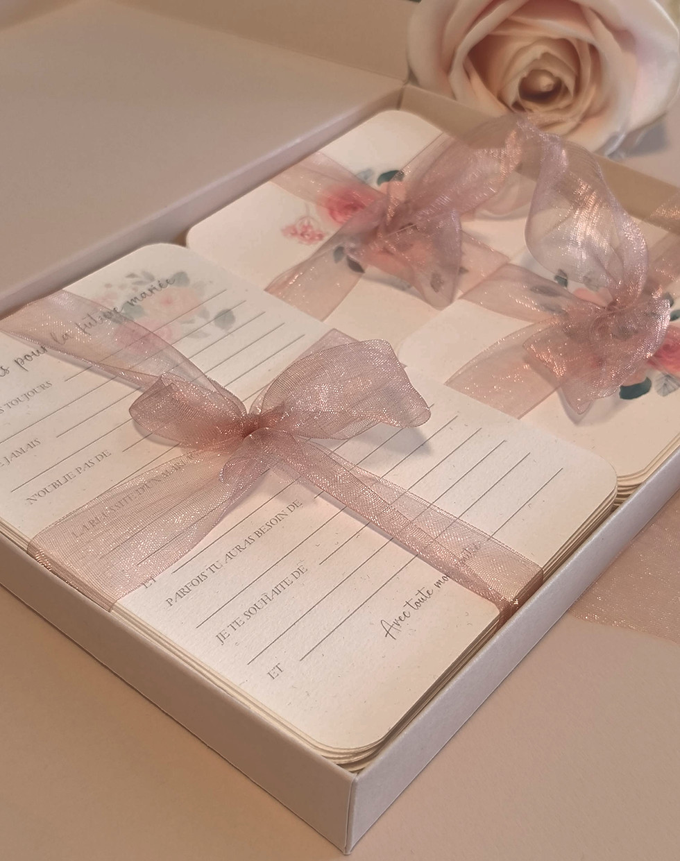 Miniature : Box cartes de jeu Enterrement Vie de Jeune Fille