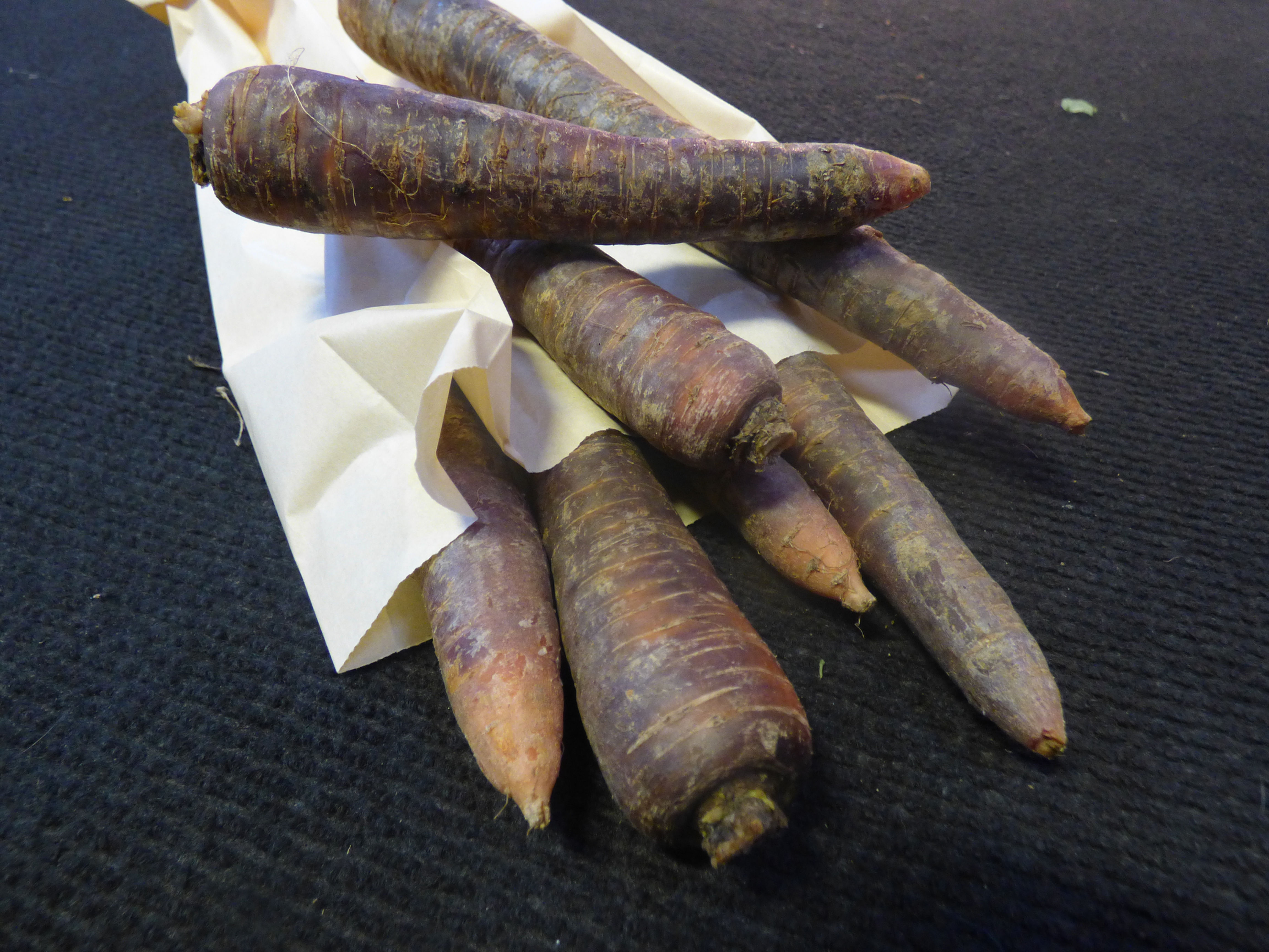 Wortelen paars, per 500g