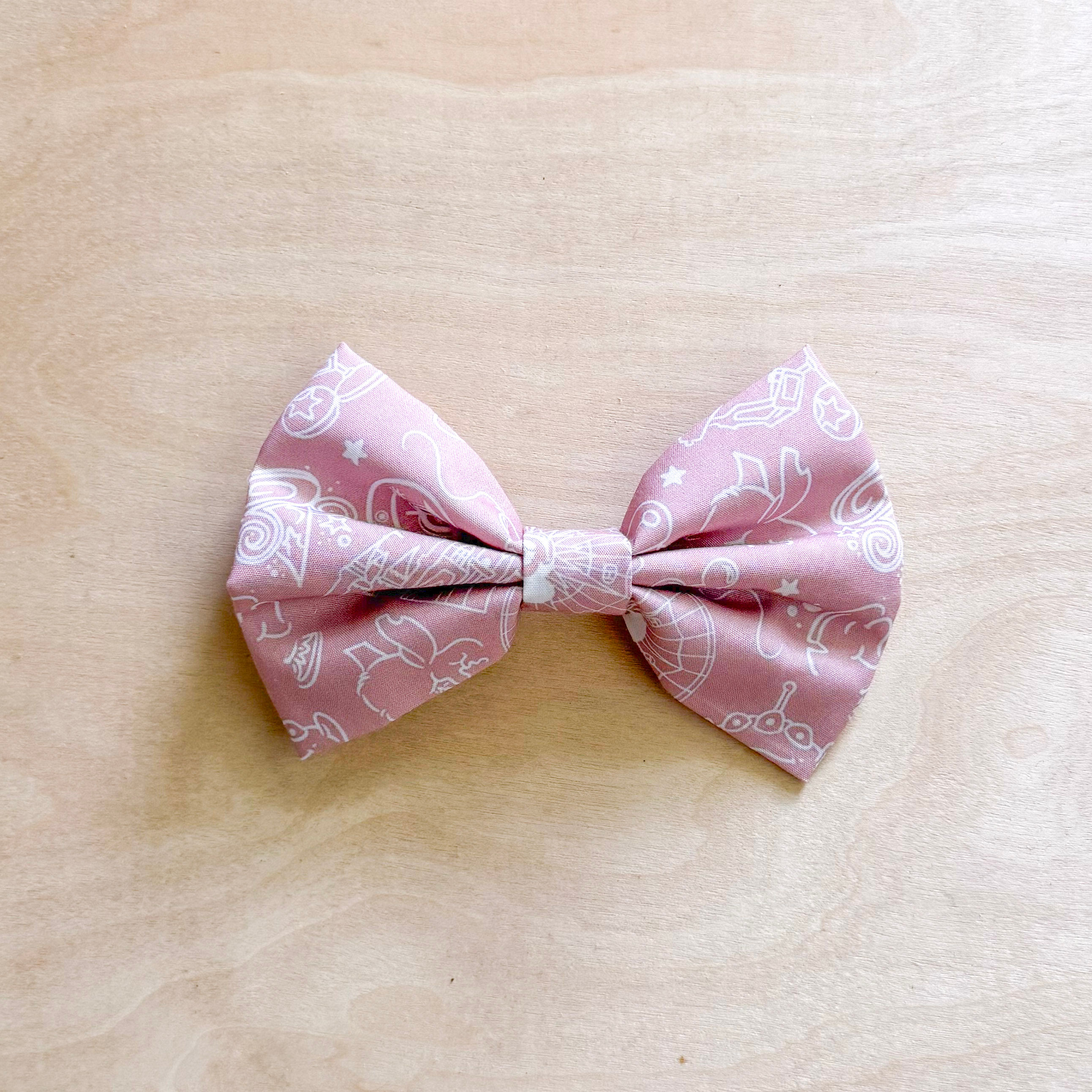 Beige Disney Friends Outline Hair Bow
