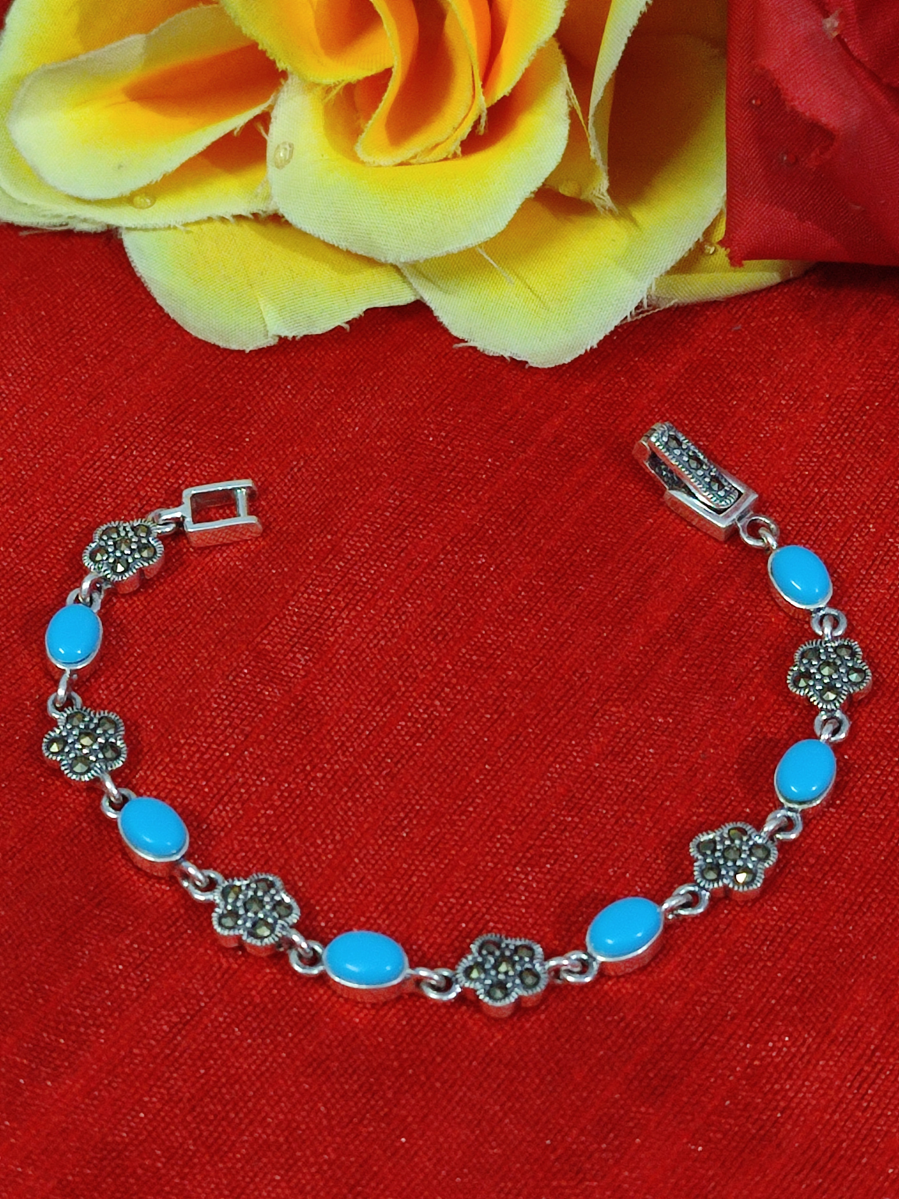 Silver Turquoise gemstones bracelet