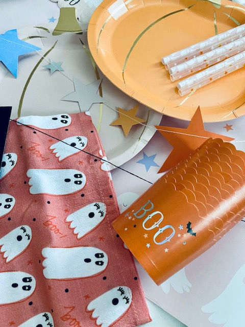 Thumbnail: Holographic Boo Food Cups (50 pcs)