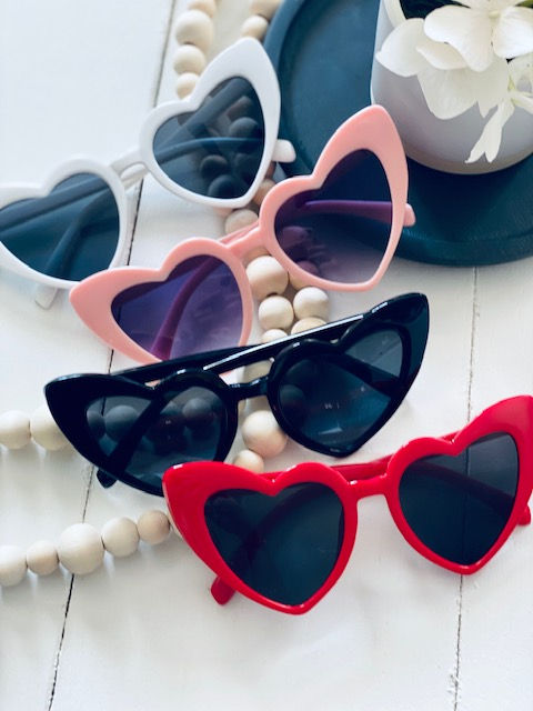 Thumbnail: Heartbreaker Sunnies