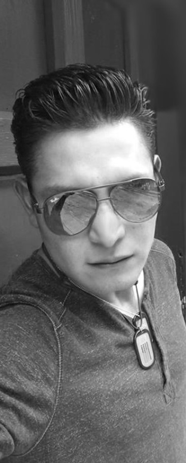 ari face.jpg