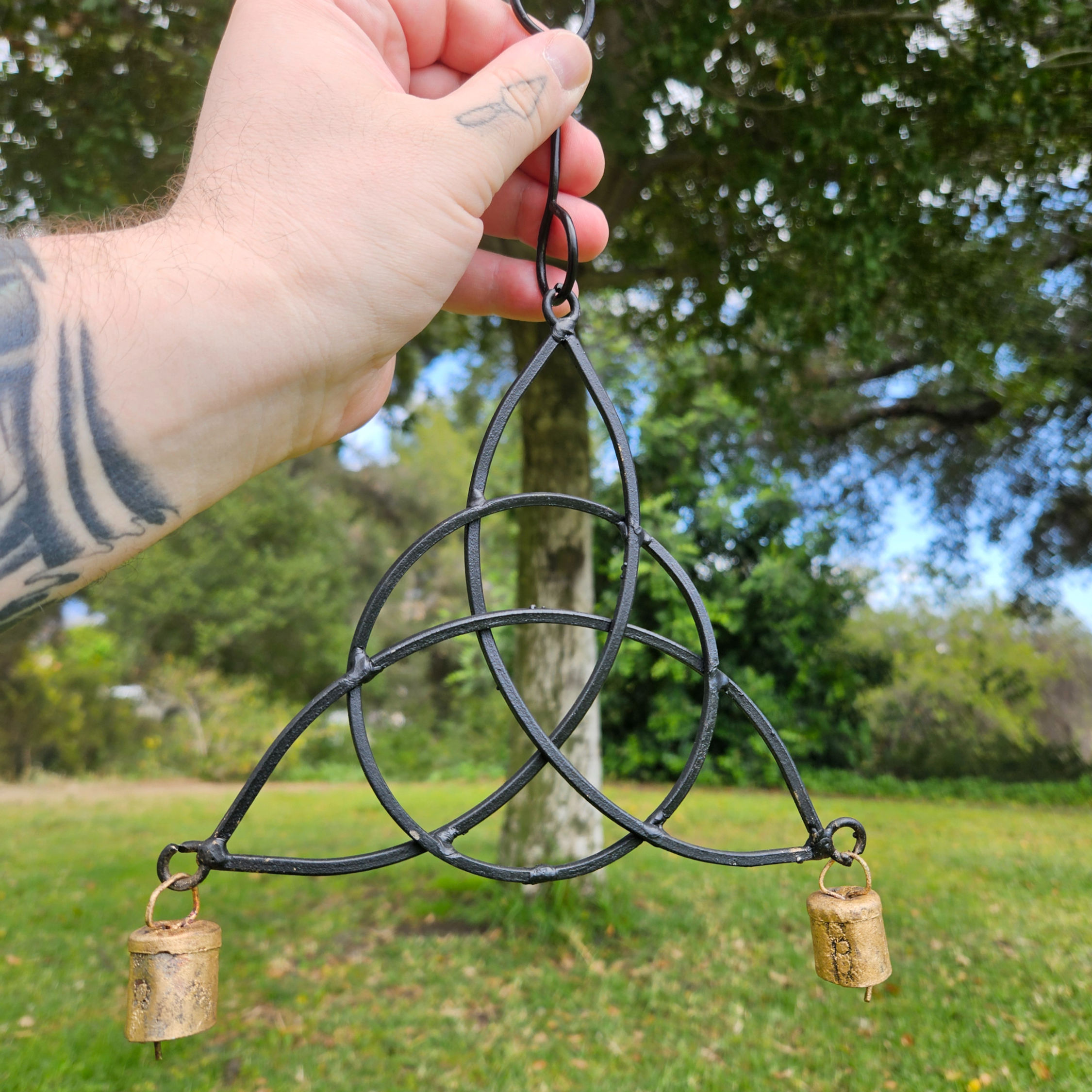 Triquetra Iron Windchime (11")