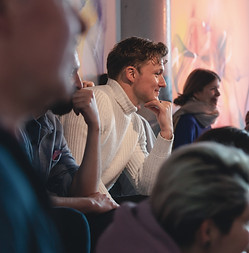 ich richtig geil am zuh”ren.jpg