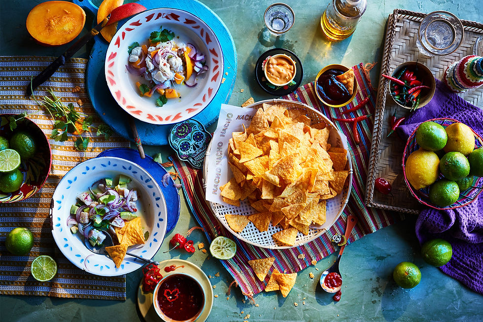 Mexican table with nachos and salsa from above – Kaufland food worlds, food photography by Andreas Reimann