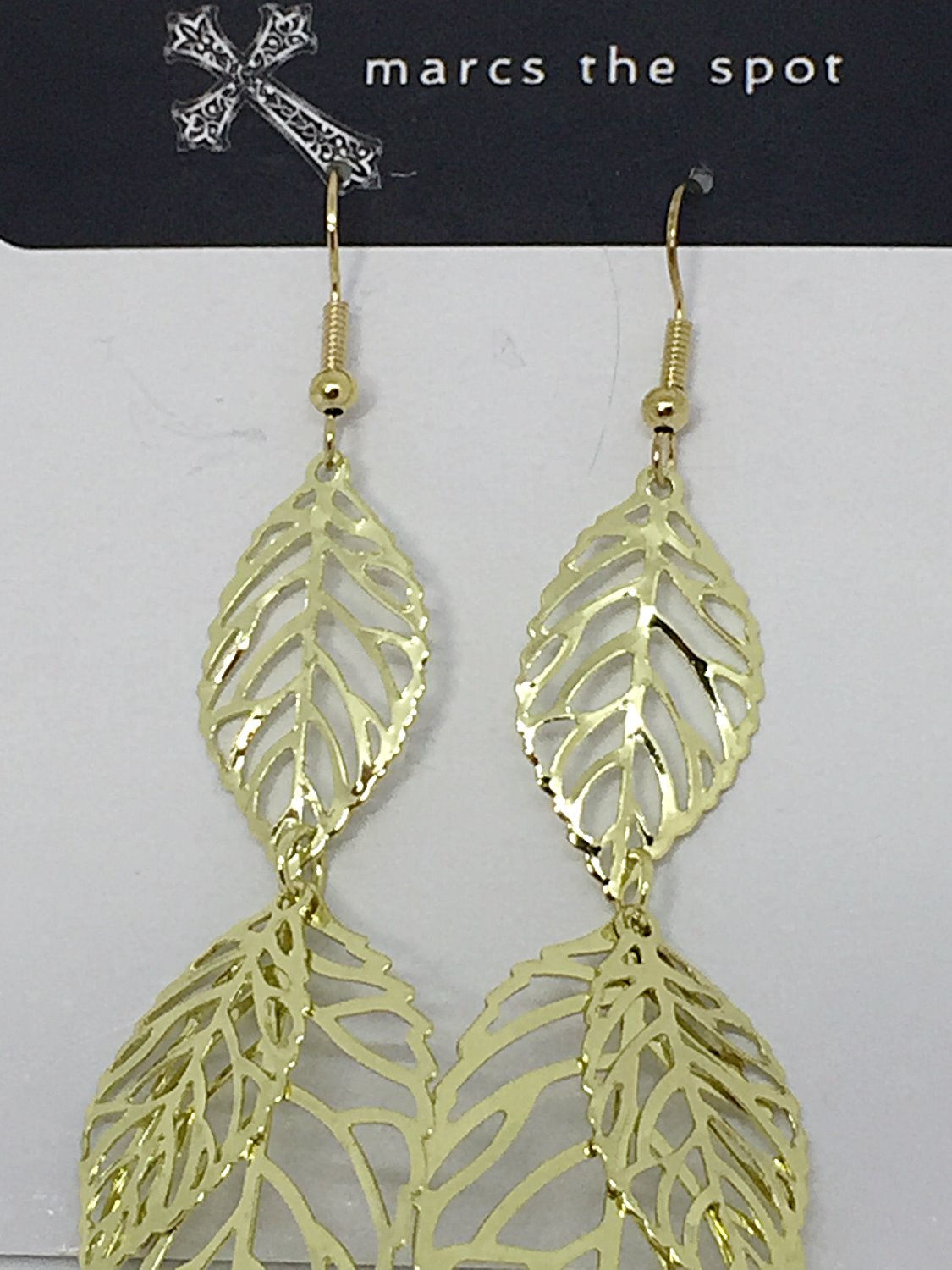 Grounded Leaf - Bible Jewel