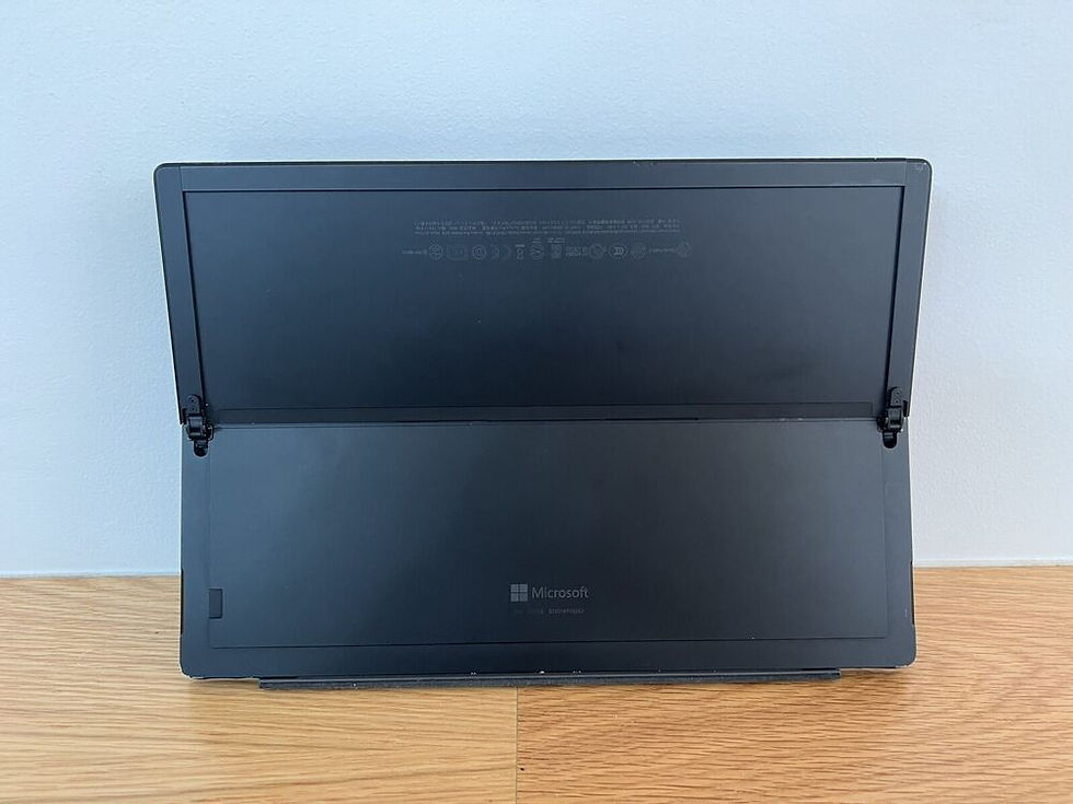 Thumbnail:  Microsoft Surface Pro 7 (Black) - i5-1035G4 - 256GB SSD - 8GB RAM - CRACKED SCR