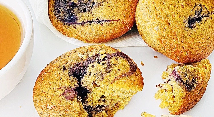 Healthy blueberry muffins