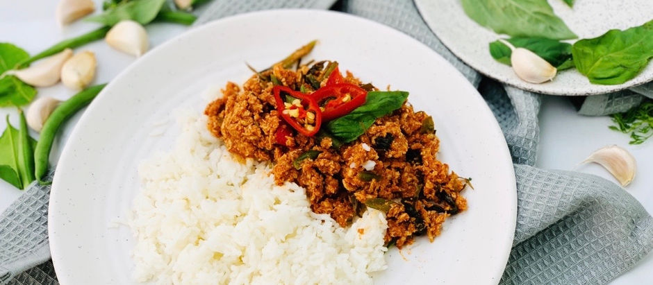 Thai basil chicken