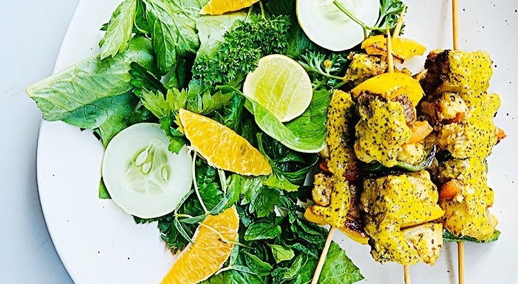 Fish skewers with hot peppers