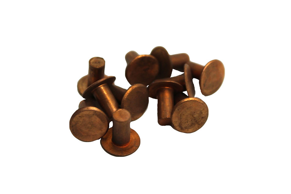 Thumbnail: ( ONE PIECE ) RIVETS SADDLE RED