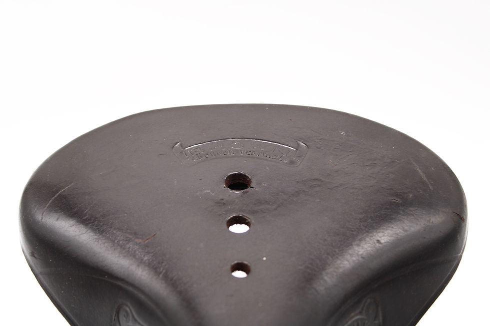 Thumbnail: BROWN SADDLE