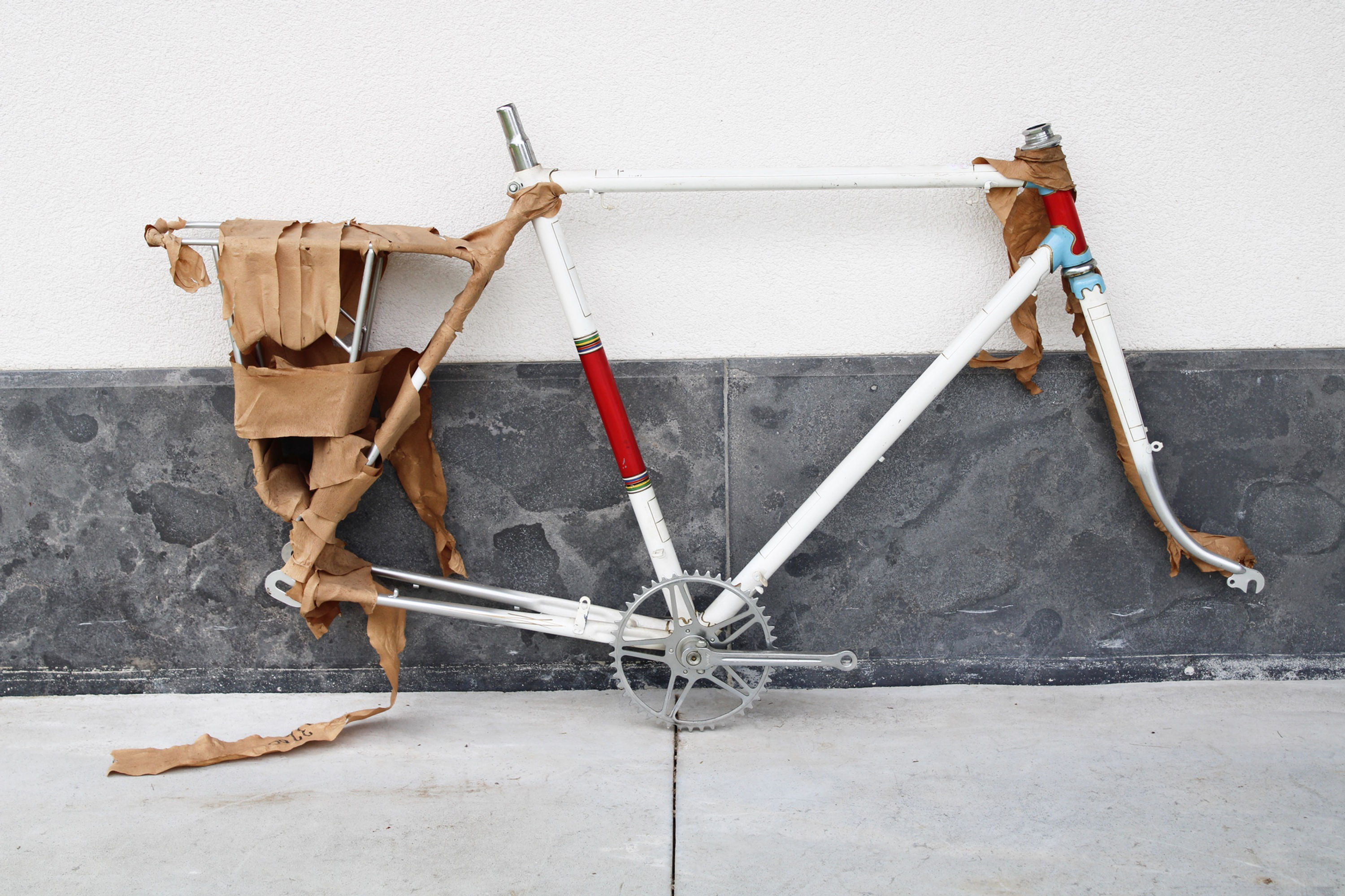 BICYCLE FRAME WHITE 57CM