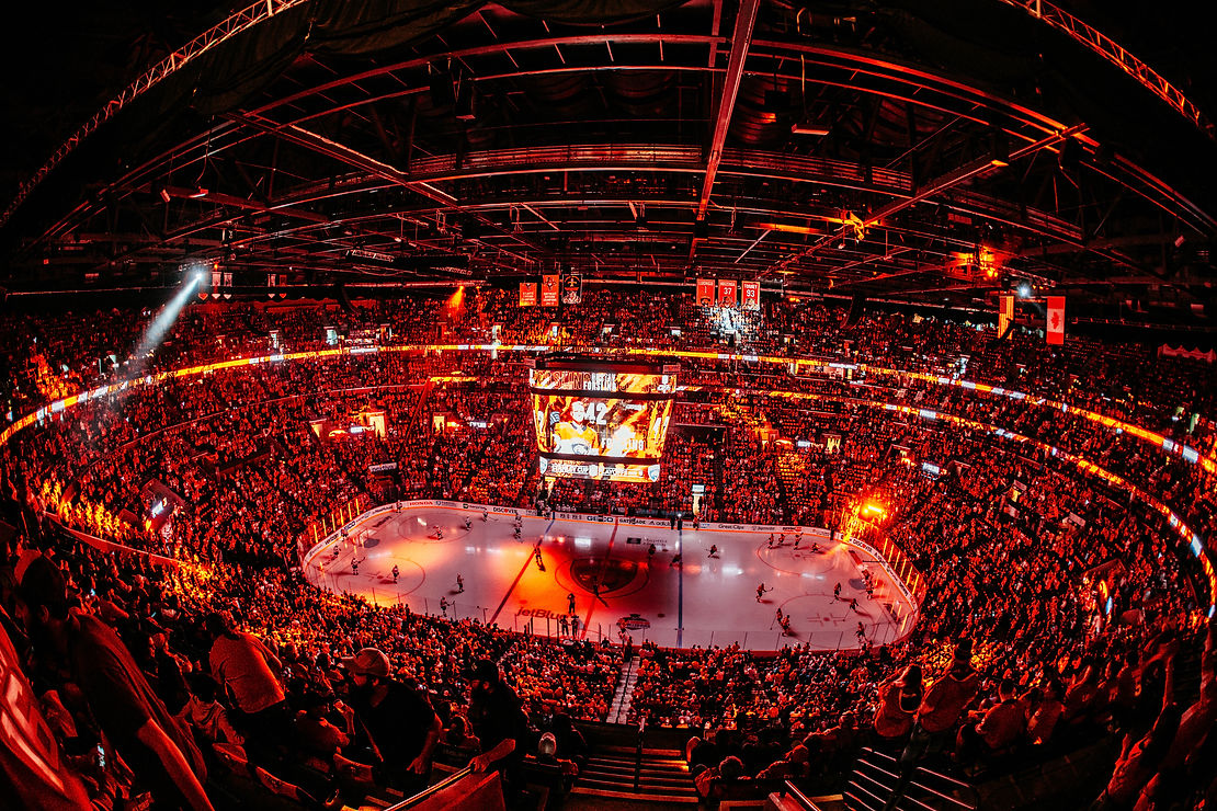 FLA Live Arena LOUD as the playoffs start