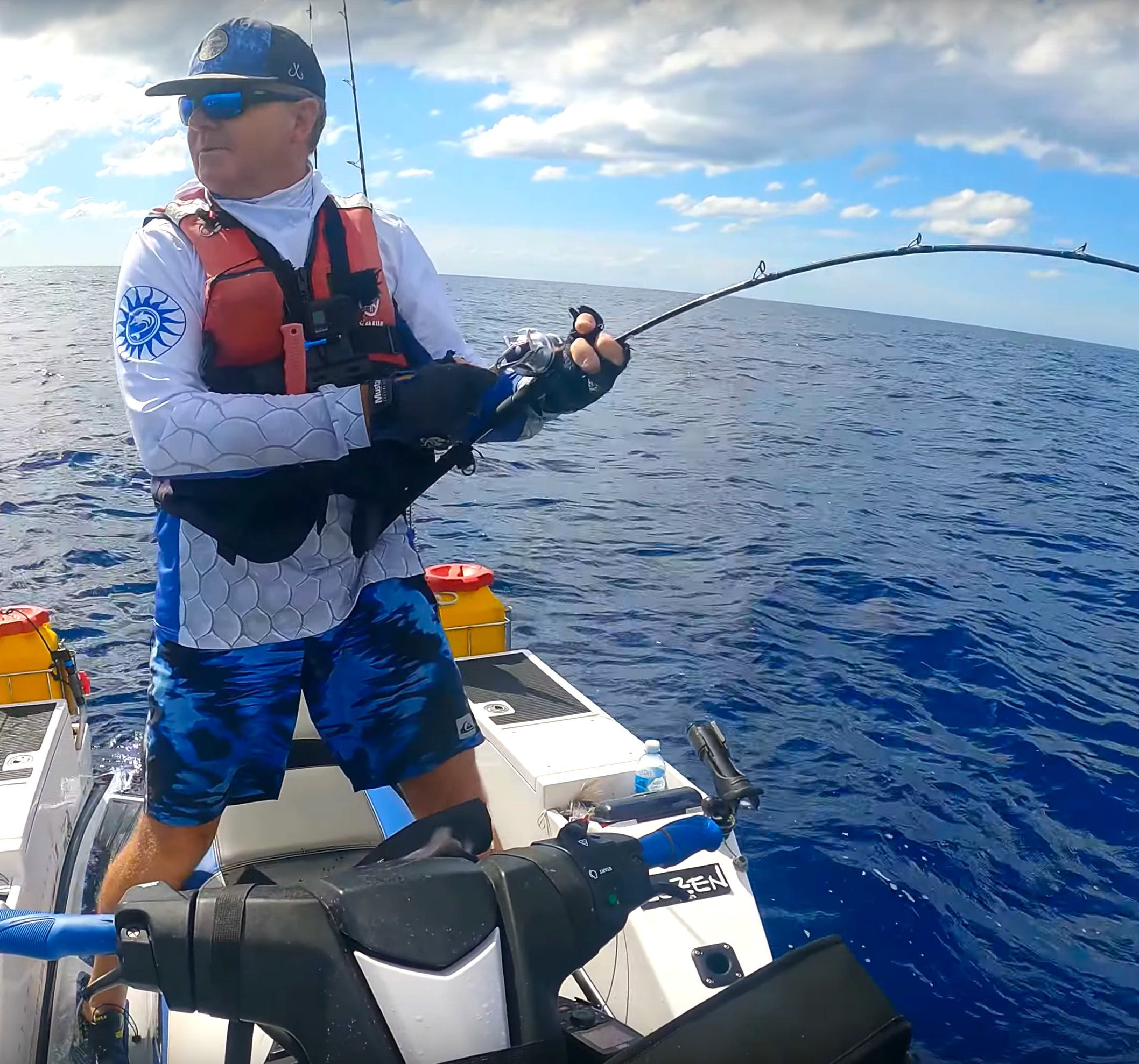 Jetfisher Extreme Sun Protection Shirt "WHITE" "Chariots Of The Rods""