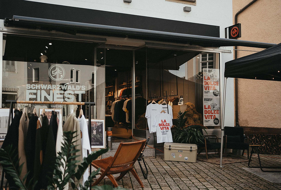 Streetwear-brand-identity-design-facade-logo