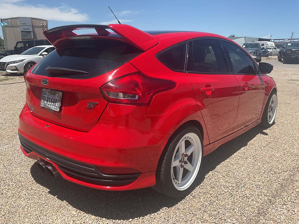 Thumbnail: 2017 Ford Focus ST