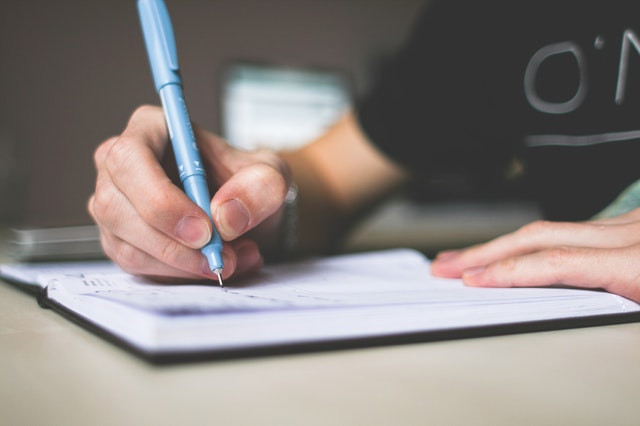 make a to do list to stay organised