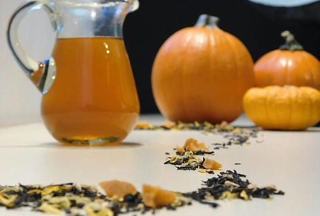 tea, tisane black tea, ginger & cinnamon.