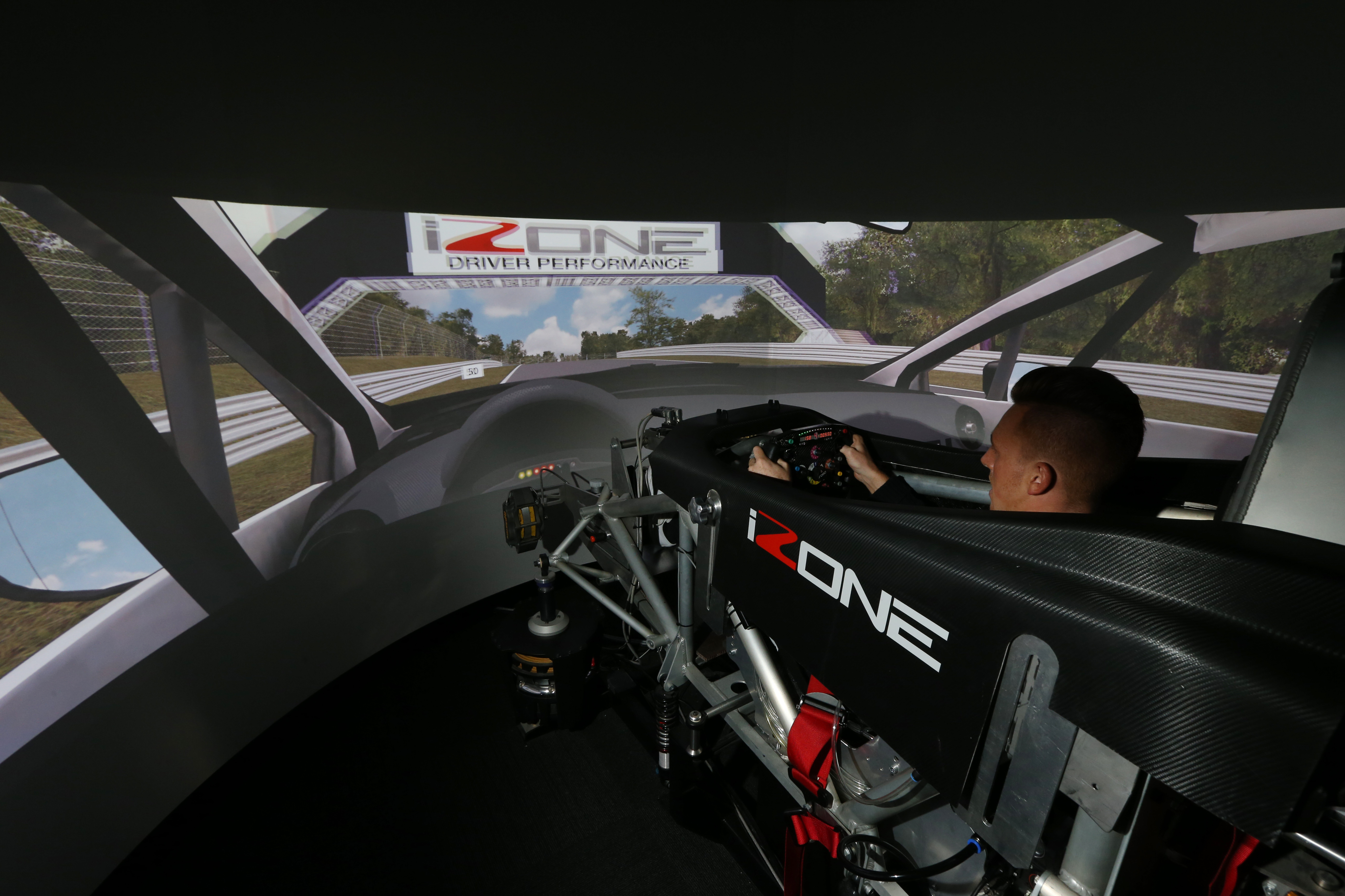 1:1 Simulator Coaching Sessions (Single-Seater, GT, Touring Car & KartSim)