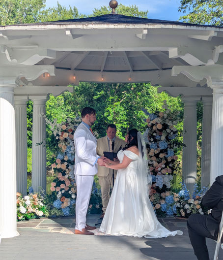 Creating Unforgettable Memories at Your English Inn Wedding Experience