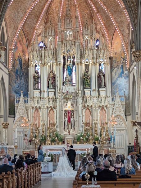 A Day of Spirituality and Joy: Hailee and Anthony's Beautiful Wedding at Sweetest Heart of Mary