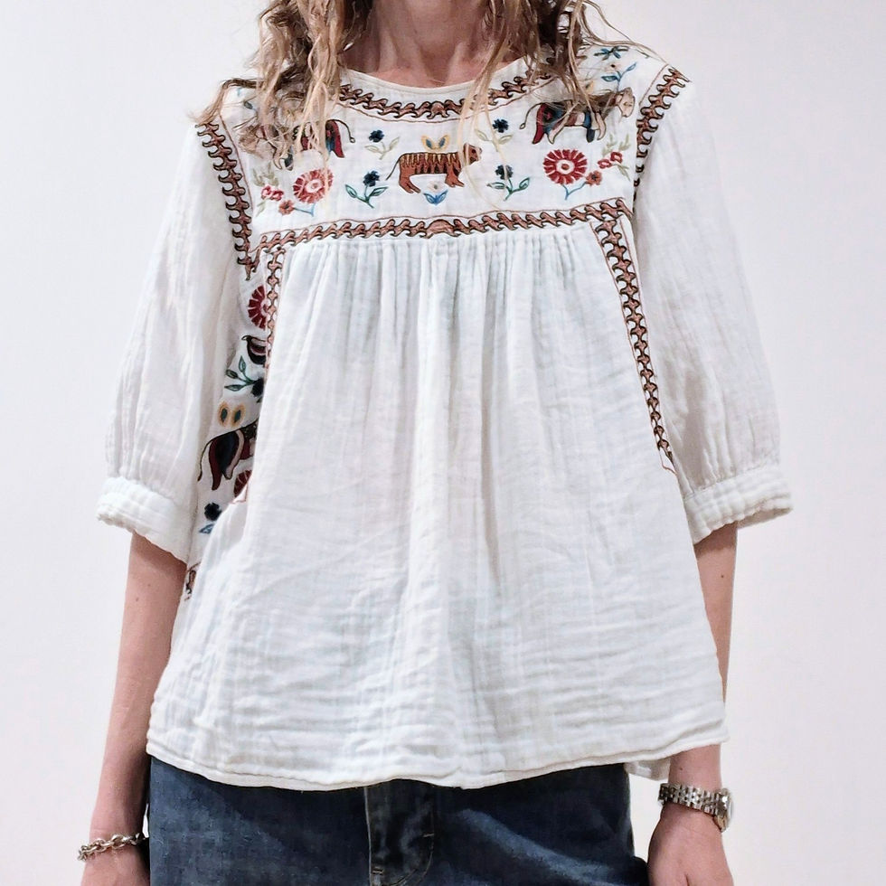 Thumbnail: Folk-Embroidered Gauze Blouse Size M