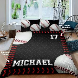 The Baseball Bedding Set Personalized is a perfect choice for baseball 