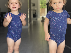 Mom Hack: How to Take Pictures with Twins
