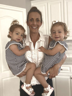 Taking Twin Toddlers to a Birthday Party By Yourself - I did it and You Can too!