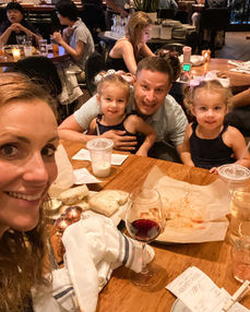 Hacks for Dining Out with Twin Toddlers [33 Month Old Edition]