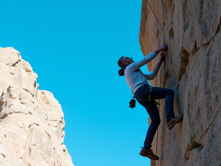 Escalade et Via Ferrata: Spots d'exception dans les Baronnies Provençales