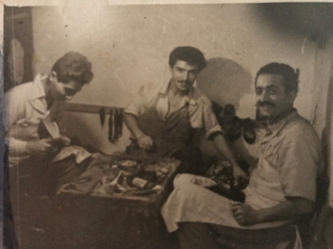 Με πείρα από το 1955 στη κατασκευή υποδημάτων