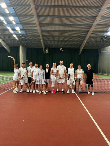 The AceWay Gallery 20