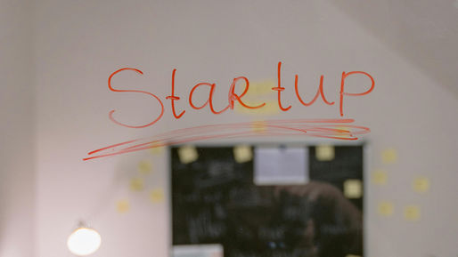 The Hiring Problem Nobody Warns Space and Deep Tech Startup Founders About