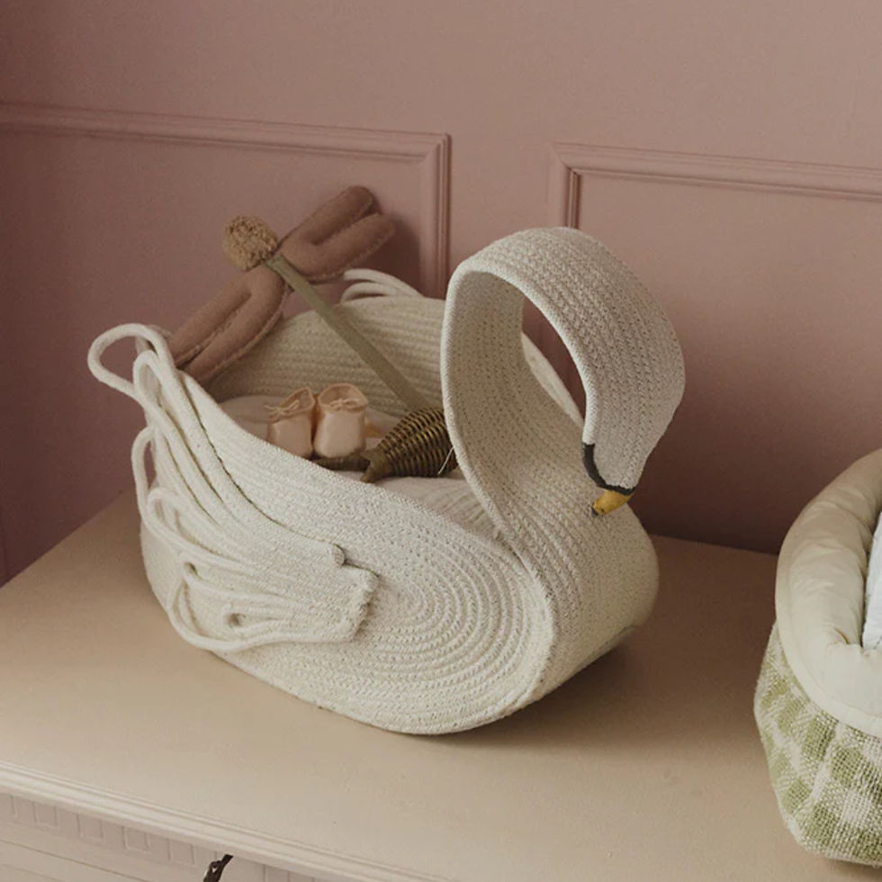 Natural Rope Swan Kids Room Organizer