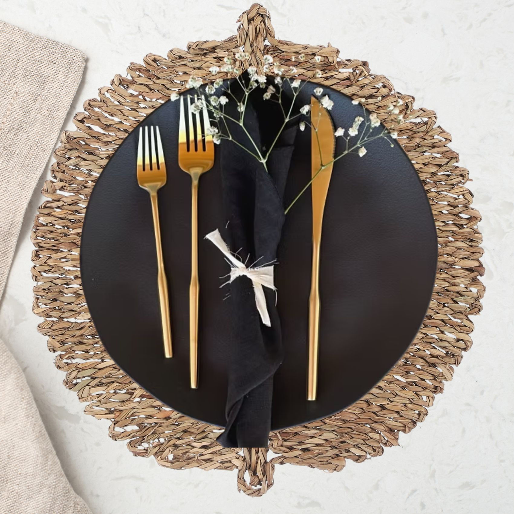 Seagrass nontoxic placemat