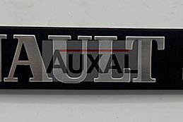 Sigle logo embleme coffre Renault 5 R5 TX 7700703944