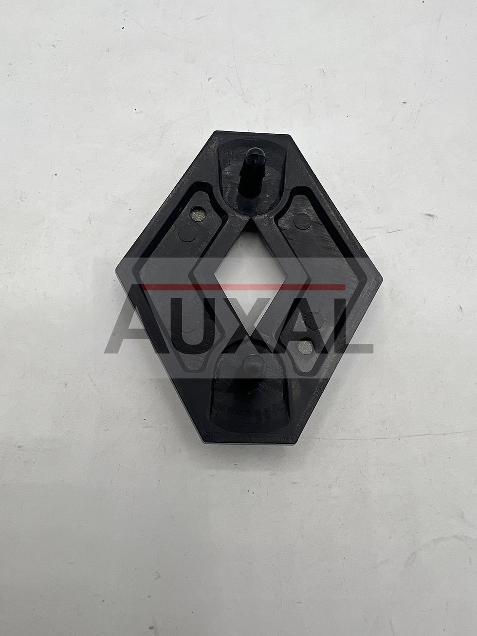 Sigle calandre capot Renault 5 R5 GT Turbo phase 2 7700784141 front logo emblem