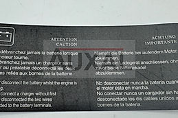 Sticker autocollant adhesif twingo 1 ne jamais debrancher la batterie 8200244633