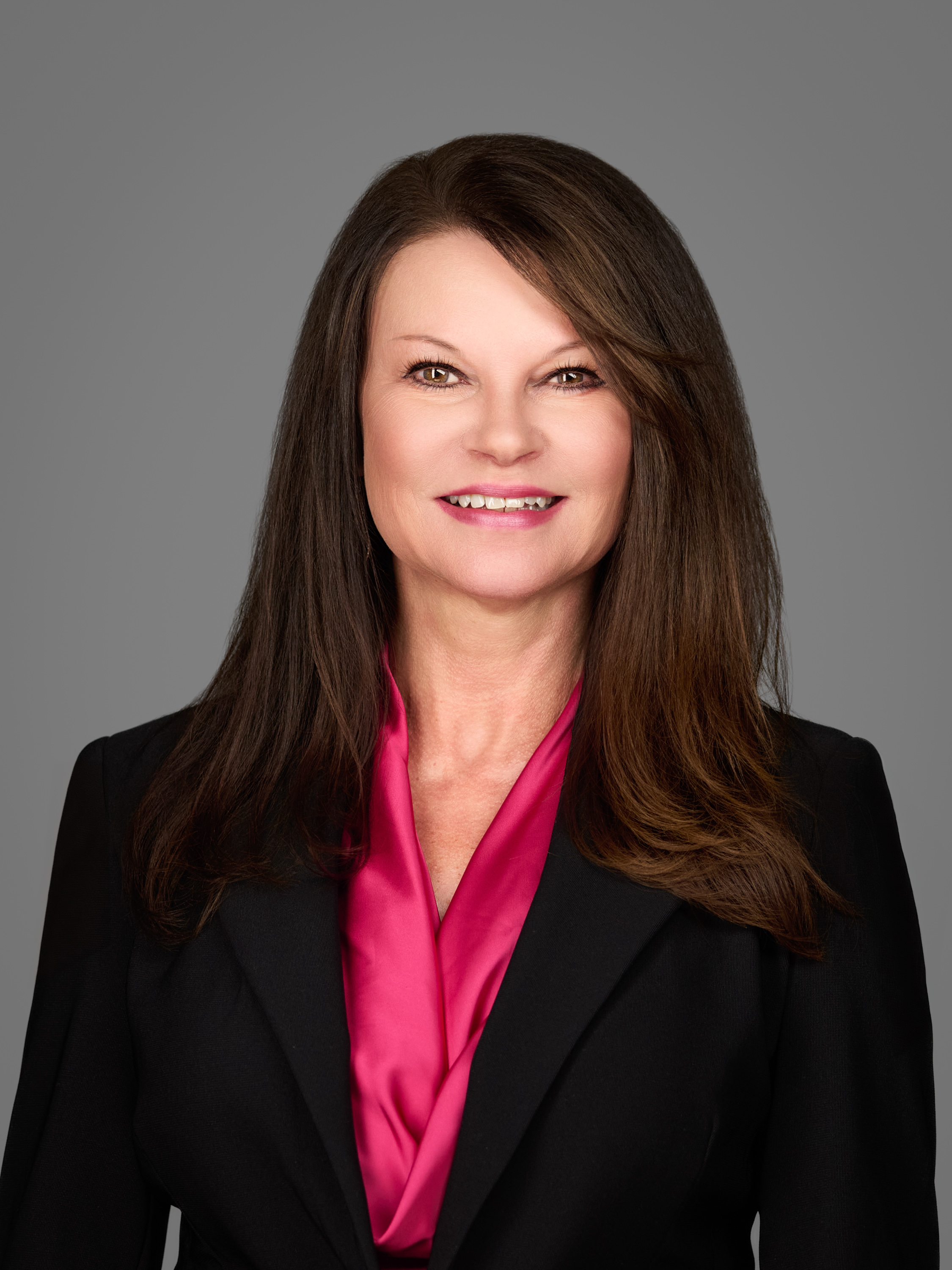 Lisa Duffield Headshot.jpg