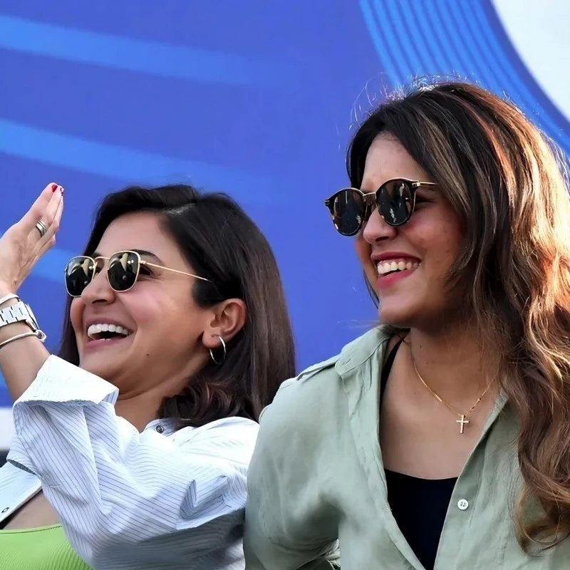 MS Dhoni Gets Emotional, Embraces Daughter Ziva JW7Today