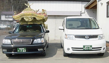 霊柩車