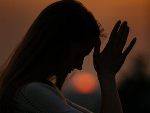 Consistency over Confusion: Learning to Stay Consistent in Prayer