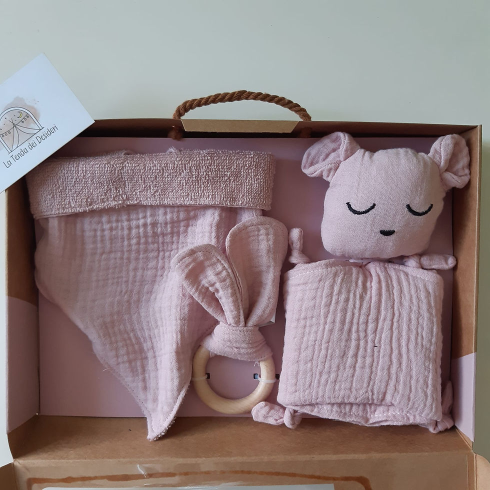 Miniatura: set regalo in 100% cotone di mussola comprende un bavaglino, un doudou a orsacchiotto e un massaggiagengive in legno naturale