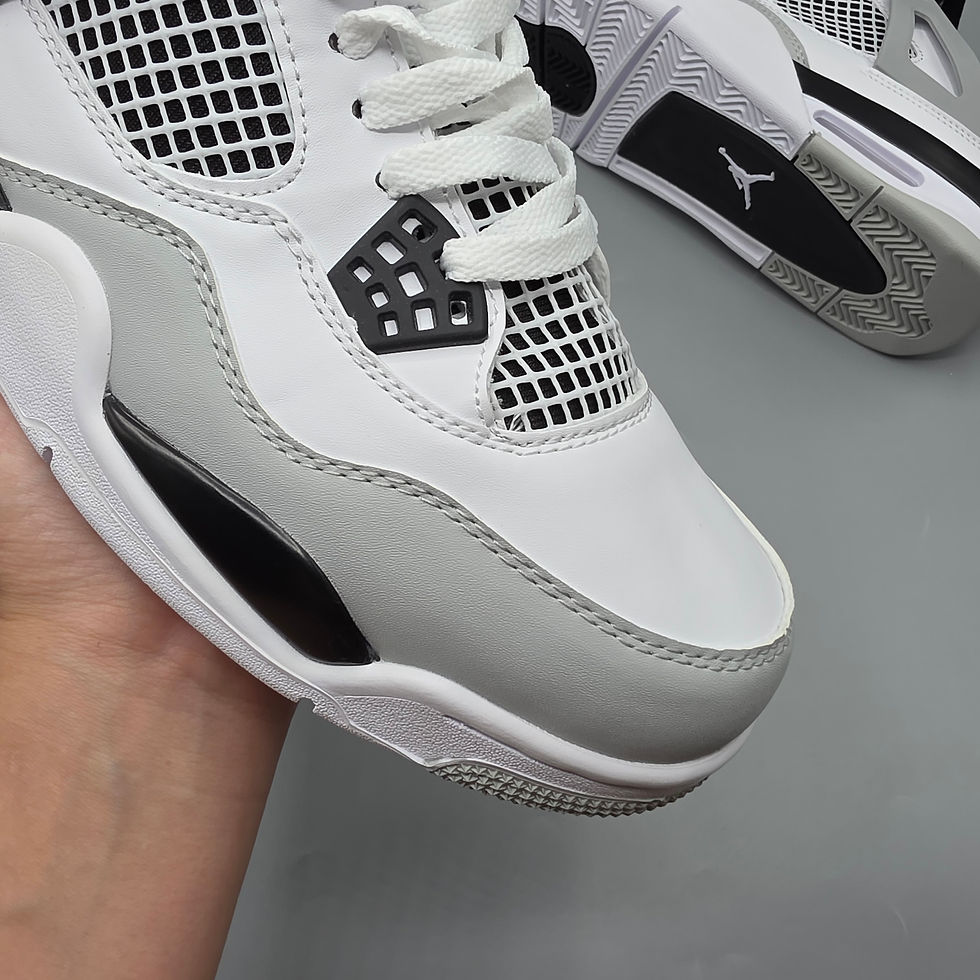 Miniatura: AJ4 MILITARY BLACK