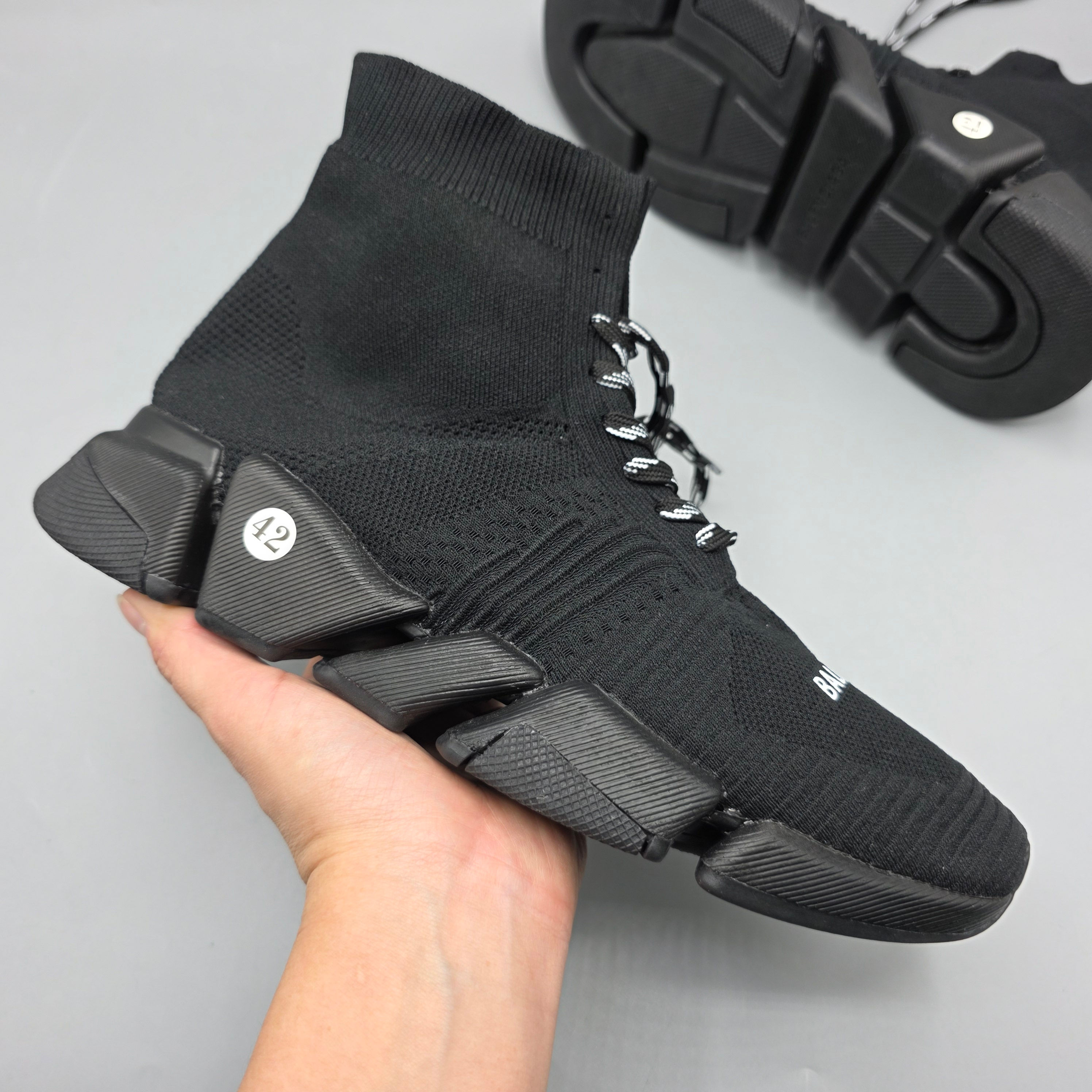 BALENCIAGA SPEED 2,0 NEGRO