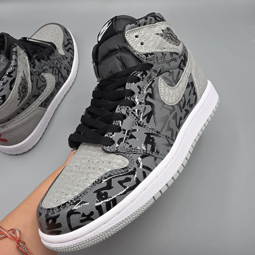 Miniatura: AJ1 MID REBELLIONAIRE